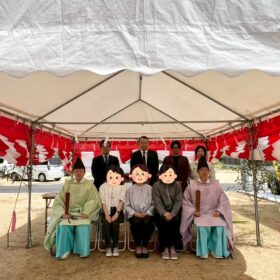 サムネイル : 松山市南吉田町でT様邸の地鎮祭を行いました✨✨