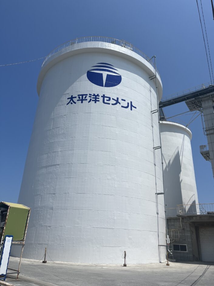 香川県坂出市の太平洋セメント（株）坂出SS8500Tサイロ外壁修繕工事施工事例